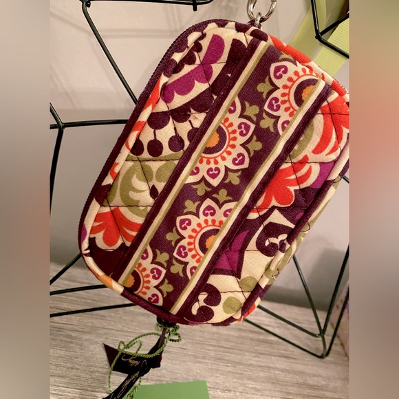 !RARE! Vera Bradley Tech Case ✨ Plum Crazy - Picture 5 of 9